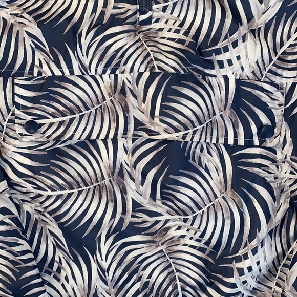 XERISON Floral Wind & Rain Activewear Jacket Size Medium - Picture 5 of 15